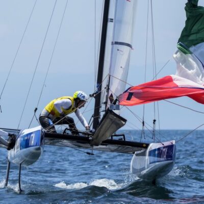 Vela, Caterina Banti campionessa del mondo per la terza volta nel Nacra 17. Per lei e Tita pass olimpico per Parigi 2024. Quinta Maelle Frascari