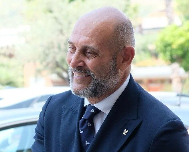 Addio Davide Tizzano, medaglia d’oro dentro e fuori l’acqua